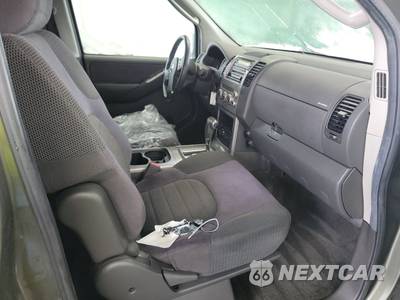 2005 Nissan Pathfinder SE - zdjęcie 8 z 27 - miniatura