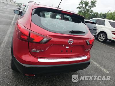 2017 Nissan Rogue Sport SL - zdjęcie 5 z 38 - miniatura