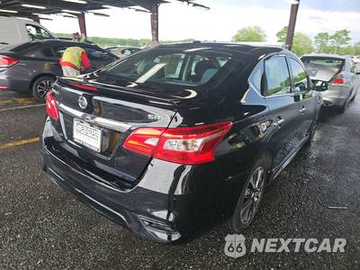 2019 Nissan Sentra SR - zdjęcie 4 z 25 - miniatura