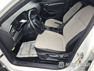 2019 Volkswagen Jetta R-Line - zdjęcie 7 z 27 - miniatura
