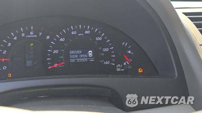 2011 Toyota Camry XLE - zdjęcie 23 z 28 - miniatura