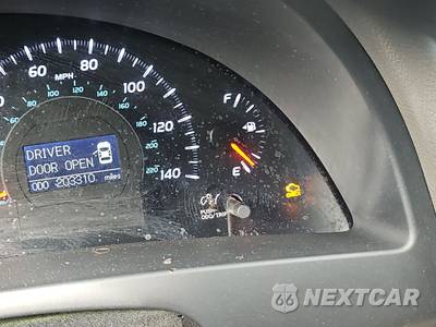 2011 Toyota Camry XLE - zdjęcie 12 z 28 - miniatura