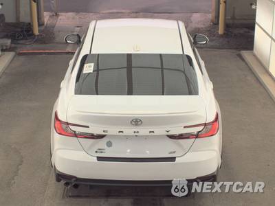 2025 Toyota Camry SE - zdjęcie 5 z 22 - miniatura