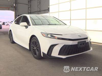 2025 Toyota Camry SE - zdjęcie 3 z 22 - miniatura