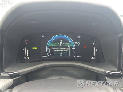 2025 Toyota Camry SE - zdjęcie 12 z 22 - miniatura