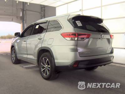 2018 Toyota Highlander XLE - zdjęcie 6 z 36 - miniatura