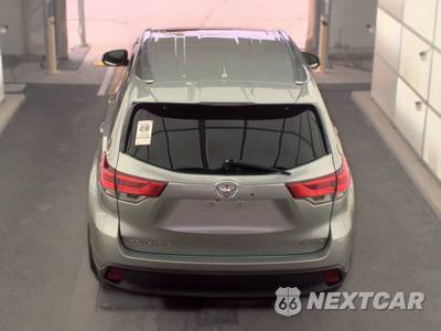 2018 Toyota Highlander XLE - zdjęcie 5 z 36 - miniatura