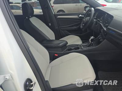 2021 Volkswagen Jetta R-Line - zdjęcie 8 z 19 - miniatura