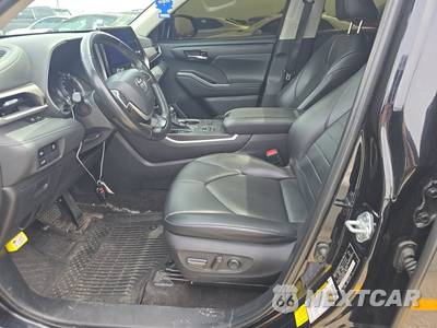 2024 Toyota Highlander XLE - zdjęcie 7 z 23 - miniatura