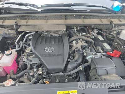 2024 Toyota Highlander XLE - zdjęcie 16 z 23 - miniatura