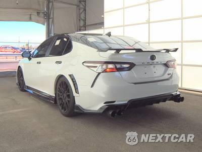 2020 Toyota Camry TRD - zdjęcie 6 z 25 - miniatura