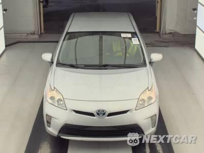 2015 Toyota Prius Three - zdjęcie 2 z 30 - miniatura