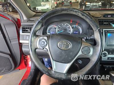 2012 Toyota Camry SE - zdjęcie 10 z 17 - miniatura