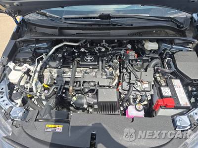 2025 Toyota Corolla Hybrid LE Sedan - zdjęcie 15 z 27 - miniatura