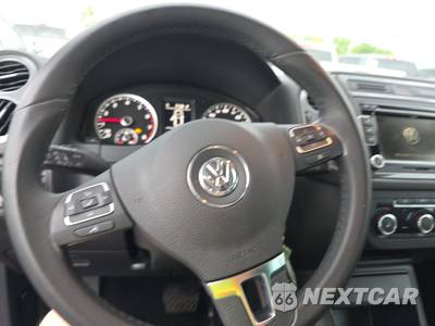 2012 Volkswagen Tiguan S - zdjęcie 10 z 23 - miniatura