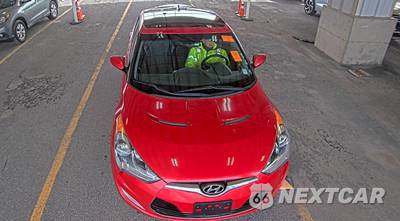 2013 Hyundai Veloster w/Black Interior - zdjęcie 2 z 26 - miniatura