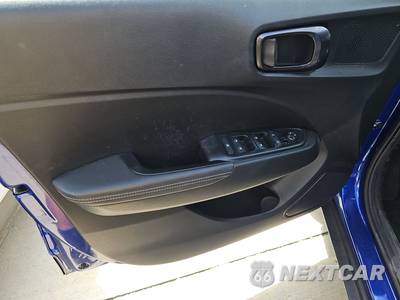 2023 Hyundai Venue Limited - zdjęcie 9 z 27 - miniatura