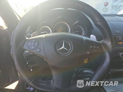 2009 Mercedes-Benz AMG C 63 - zdjęcie 10 z 44 - miniatura
