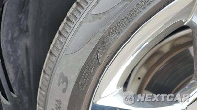 2014 Mercedes-Benz ML 350 - zdjęcie 31 z 37 - miniatura