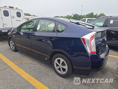 2015 Toyota Prius Two - zdjęcie 6 z 34 - miniatura