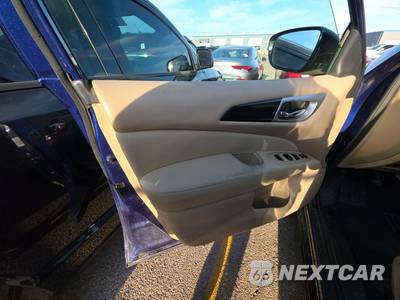 2017 Nissan Pathfinder S - zdjęcie 9 z 17 - miniatura