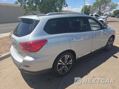 2017 Nissan Pathfinder Platinum - zdjęcie 2 z 10 - miniatura