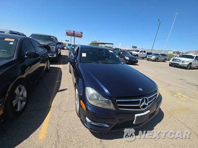 2014 Mercedes-Benz C 250 Sedan - zdjęcie 2 z 18 - miniatura