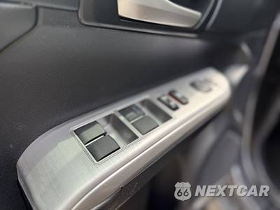 2013 Toyota Camry SE - zdjęcie 20 z 23 - miniatura