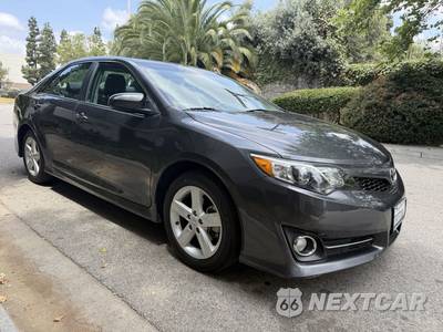 2013 Toyota Camry SE - zdjęcie 1 z 23 - miniatura