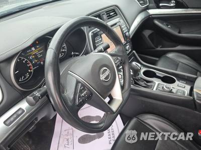 2023 Nissan Maxima SV - zdjęcie 10 z 32 - miniatura