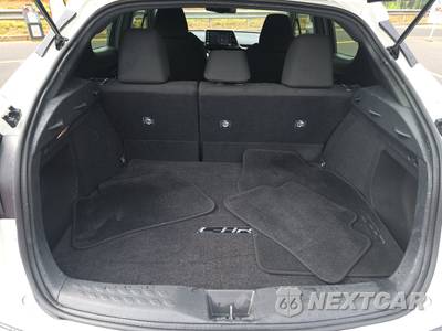 2019 Toyota C-HR XLE - zdjęcie 16 z 25 - miniatura