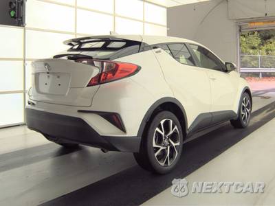 2019 Toyota C-HR XLE - zdjęcie 4 z 25 - miniatura