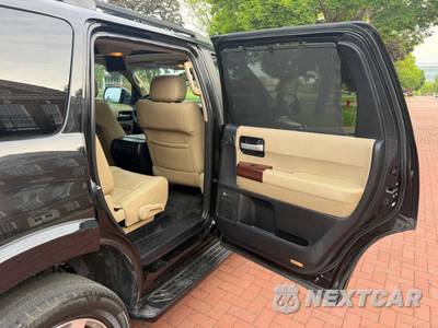 2012 Toyota Sequoia Platinum - zdjęcie 19 z 60 - miniatura