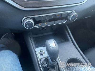 2025 Nissan Altima SV - zdjęcie 19 z 29 - miniatura