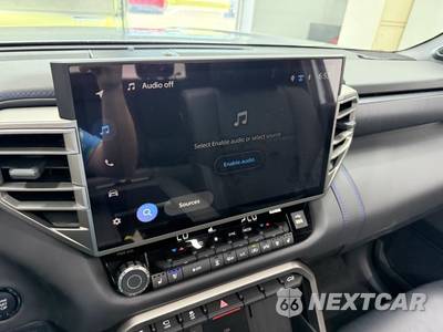 2026 Toyota Tundra Platinum Crew Cab Short Bed - zdjęcie 16 z 29 - miniatura