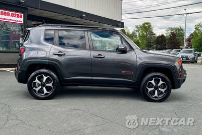 2019 Jeep Renegade Trailhawk - zdjęcie 3 z 45 - miniatura
