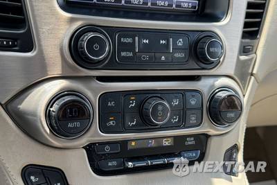 2018 GMC Yukon Denali 5SA - zdjęcie 38 z 53 - miniatura