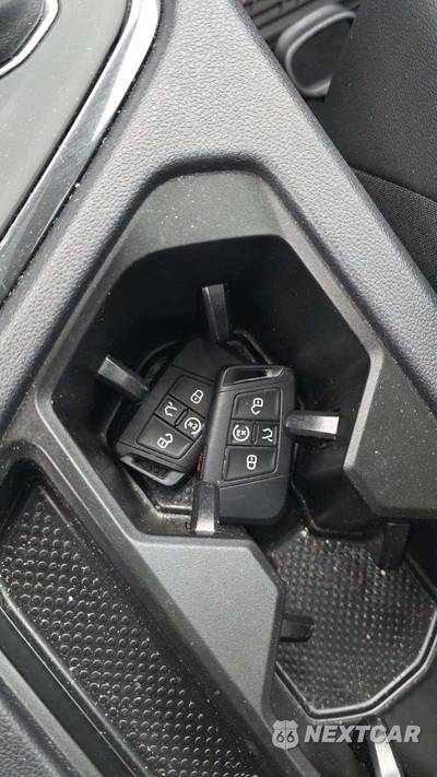 2022 Volkswagen Tiguan SE - zdjęcie 17 z 29 - miniatura