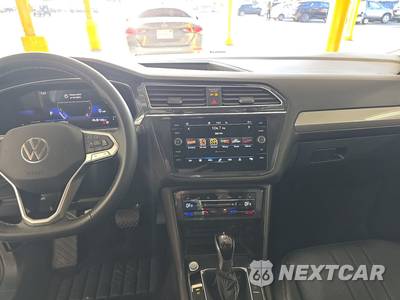 2022 Volkswagen Tiguan SE - zdjęcie 11 z 29 - miniatura