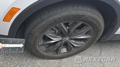 2022 Volkswagen Tiguan SE - zdjęcie 23 z 29 - miniatura