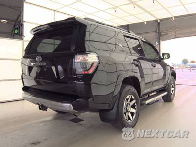 2019 Toyota 4Runner TRD Off-Road Premium - zdjęcie 4 z 28 - miniatura