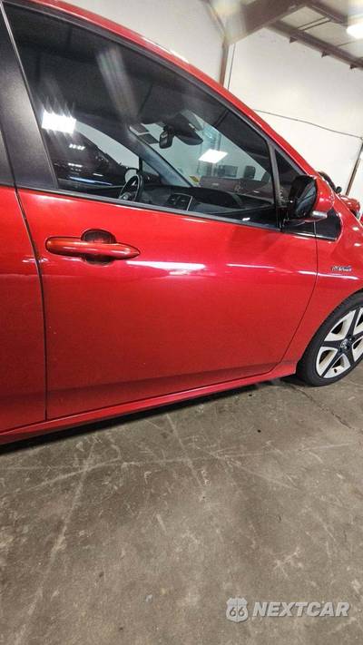2017 Toyota Prius Four Touring - zdjęcie 38 z 43 - miniatura