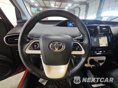 2017 Toyota Prius Four Touring - zdjęcie 10 z 43 - miniatura