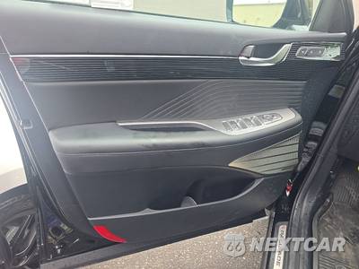 2025 Hyundai Palisade Calligraphy - zdjęcie 9 z 21 - miniatura