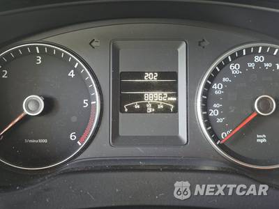 2013 Volkswagen Jetta TDI Sedan w/Premium & Navigation - zdjęcie 12 z 18 - miniatura