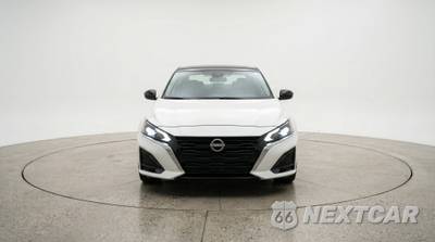 2025 Nissan Altima SV - zdjęcie 2 z 12 - miniatura