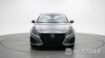 2025 Nissan SV - zdjęcie 2 z 12 - miniatura
