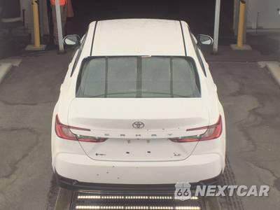2025 Toyota Camry LE - zdjęcie 6 z 29 - miniatura