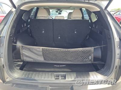 2025 Hyundai Tucson Hybrid Limited - zdjęcie 16 z 22 - miniatura