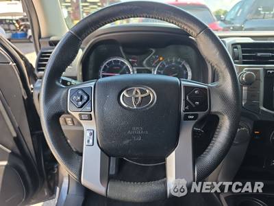 2017 Toyota 4Runner SR5 - zdjęcie 10 z 21 - miniatura